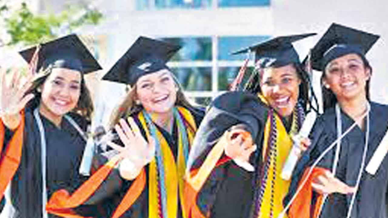 జీ +9 అంతస్తుల్లో మహిళా వర్సిటీ