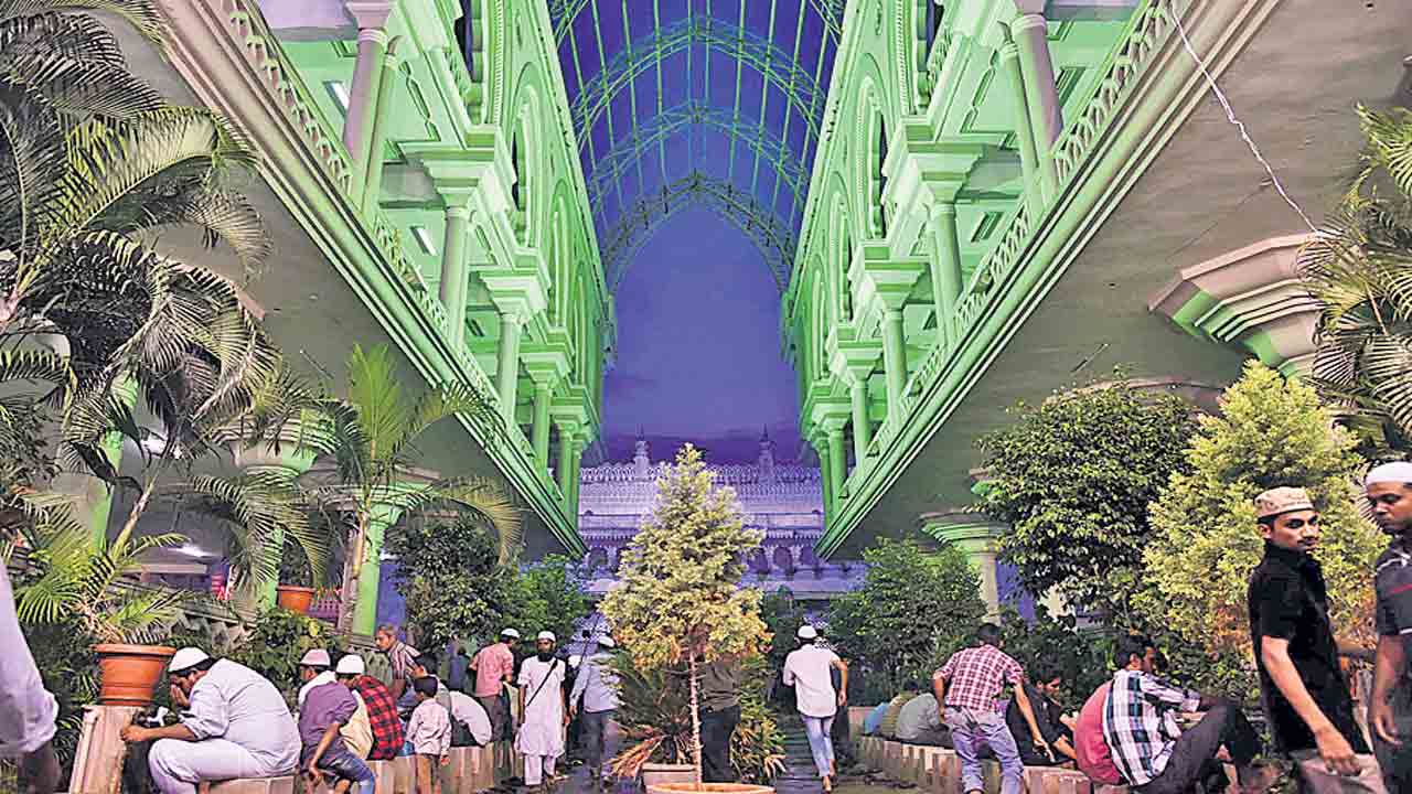 రంజాన్‌కు సర్వం సిద్ధం