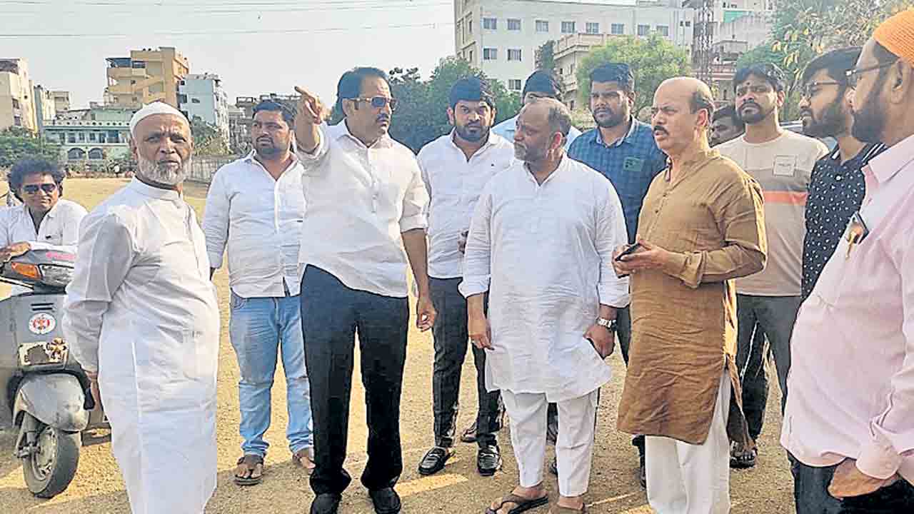 రంజాన్ నమాజుకు ఇబ్బందులు కలుగకుండా చూడండి