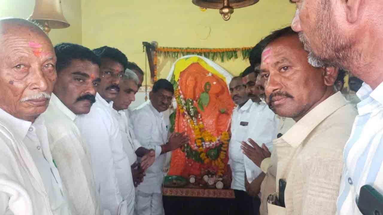 ఆధ్మాత్మిక భావన పెంపొందుతున్నది