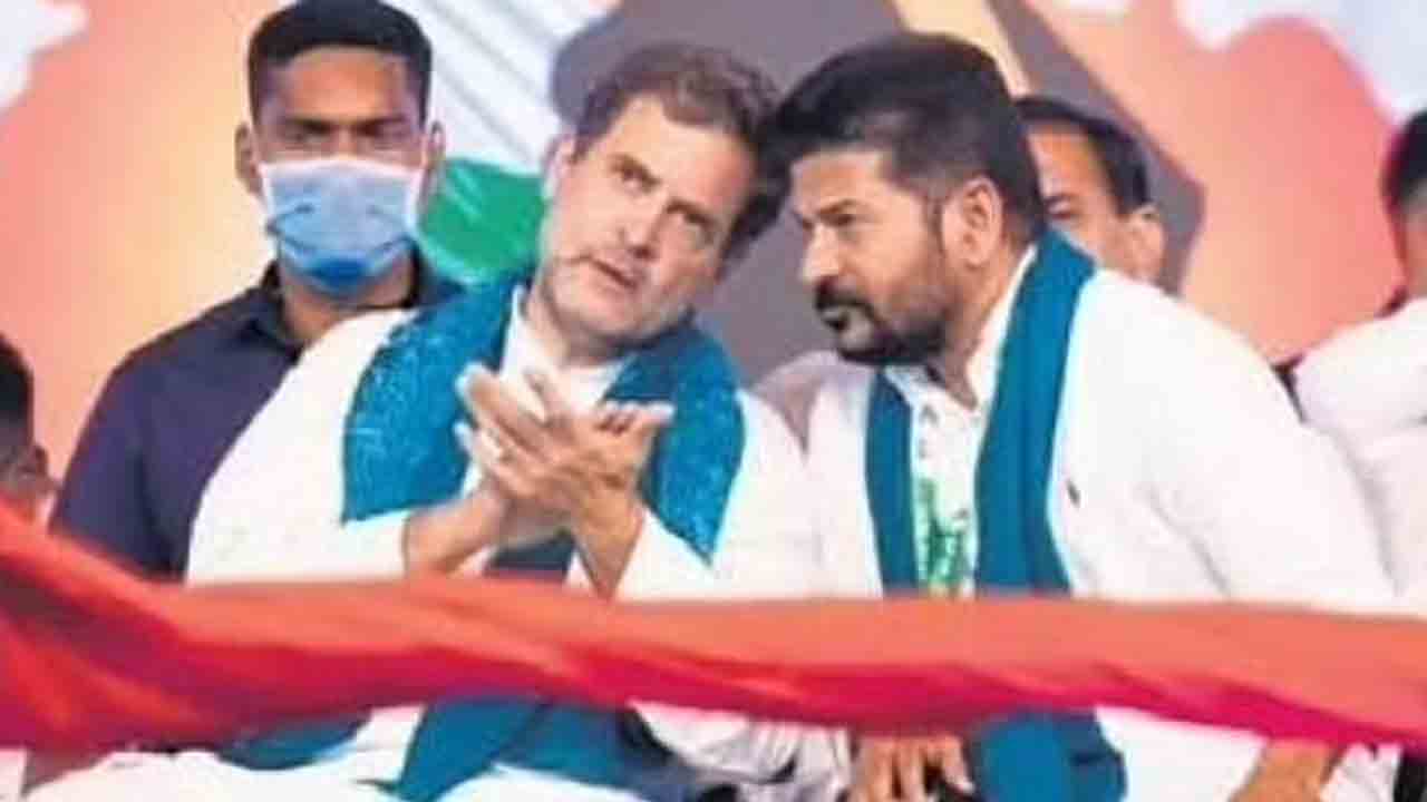 బీజేపీతో కుమ్మక్కెవరిది?