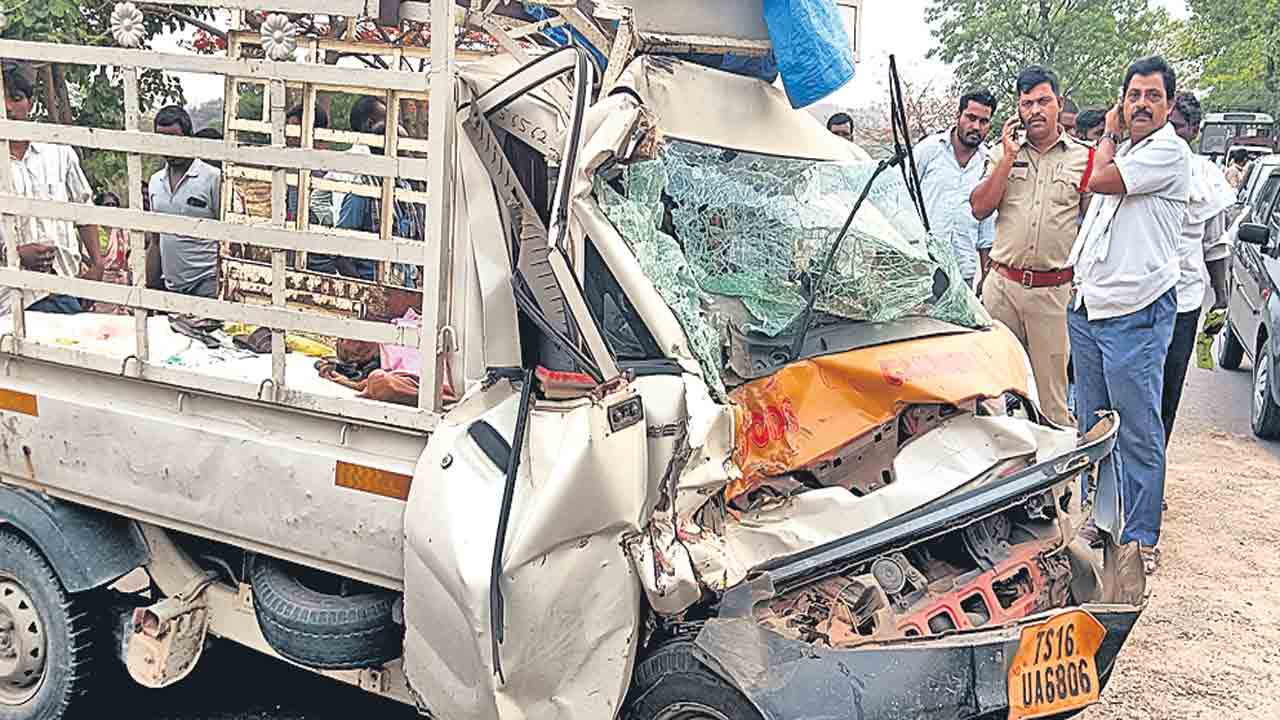 ‘హసన్‌పల్లి’ ఘటనపై ప్రధాని మోదీ, స్పీకర్‌ పోచారం, ఎమ్మెల్సీ కవిత దిగ్భ్రాంతి