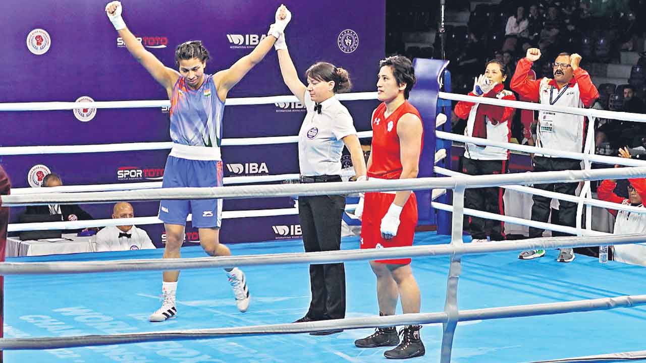 లవ్లీనా శుభారంభం