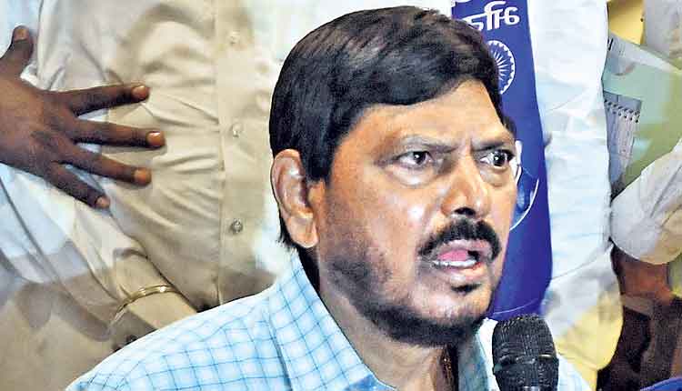 ఇండ్ల లెక్క చెప్పలేక..