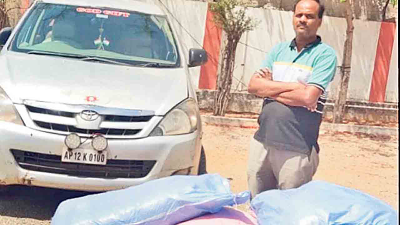 గుట్కా దొంగలు చిక్కారు