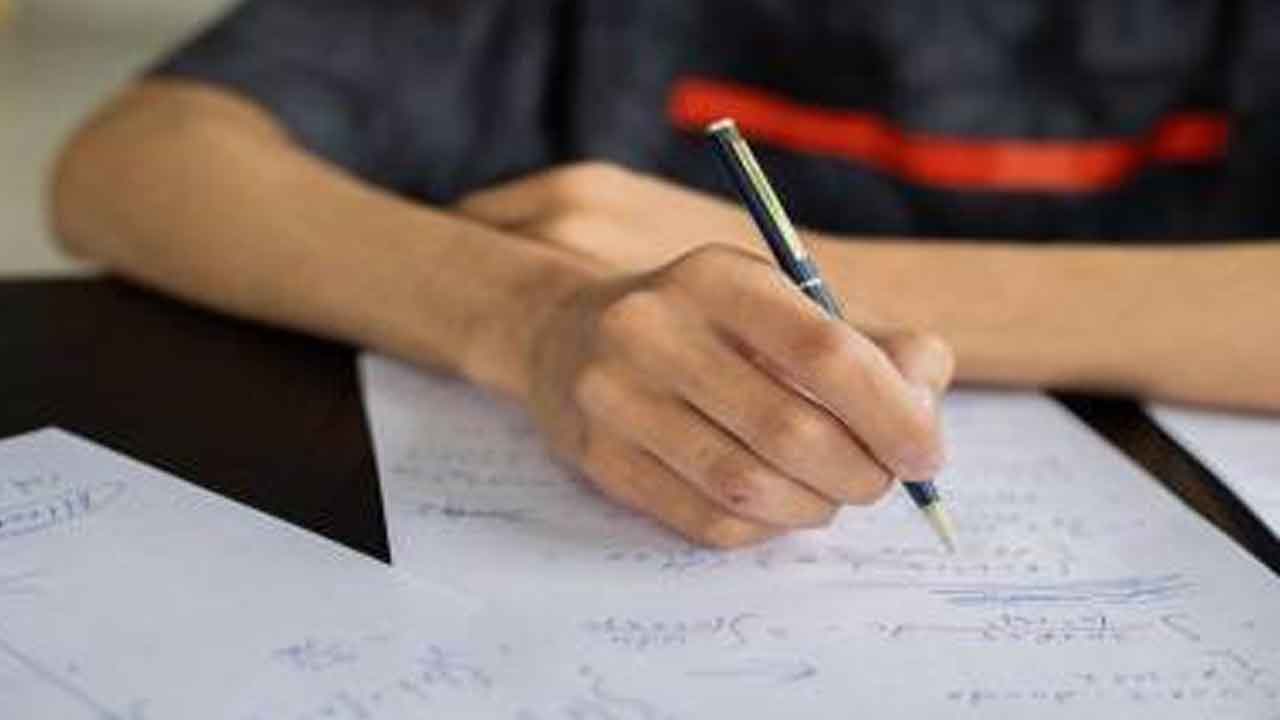 నేటి నుంచి సార్వత్రిక పరీక్షలు