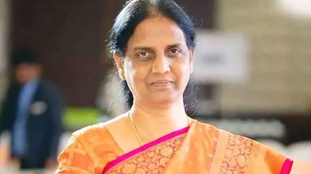 తొలిసారిగా మాడల్‌ స్కూల్‌ టీచర్ల బదిలీలు