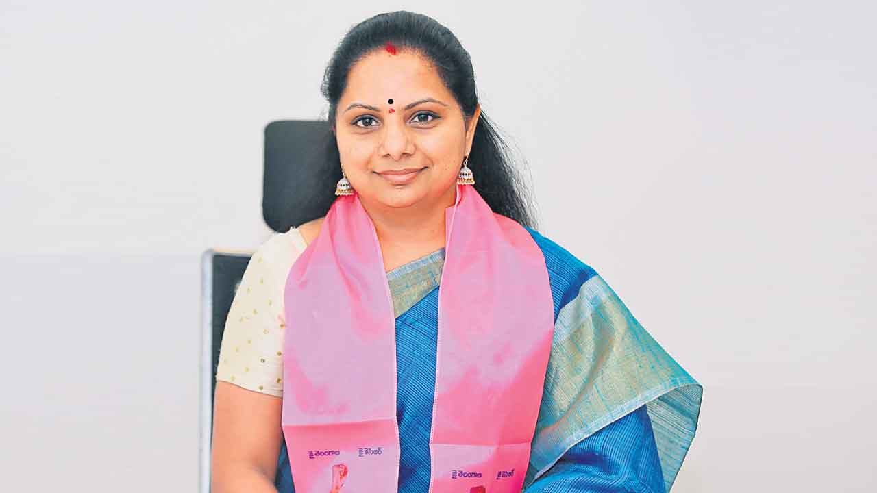 అమిత్‌ షా బకాయిల సంగతేంది?