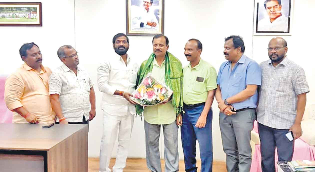 జరీన్‌ విజయం తెలంగాణకు గర్వకారణం