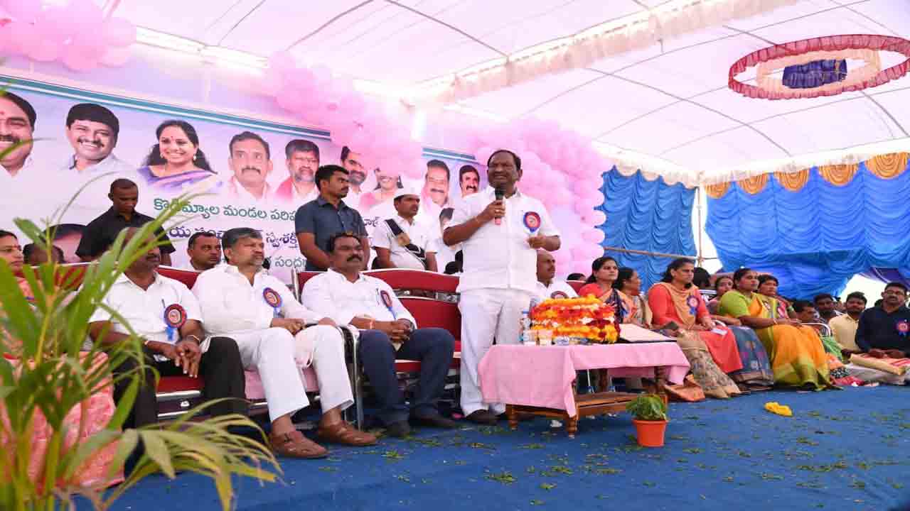 పల్లెప్రగతితోనే పట్టం