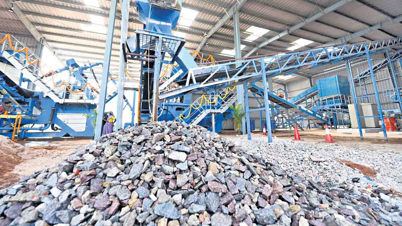 భవన వ్యర్థాలకు కొత్త రూపం