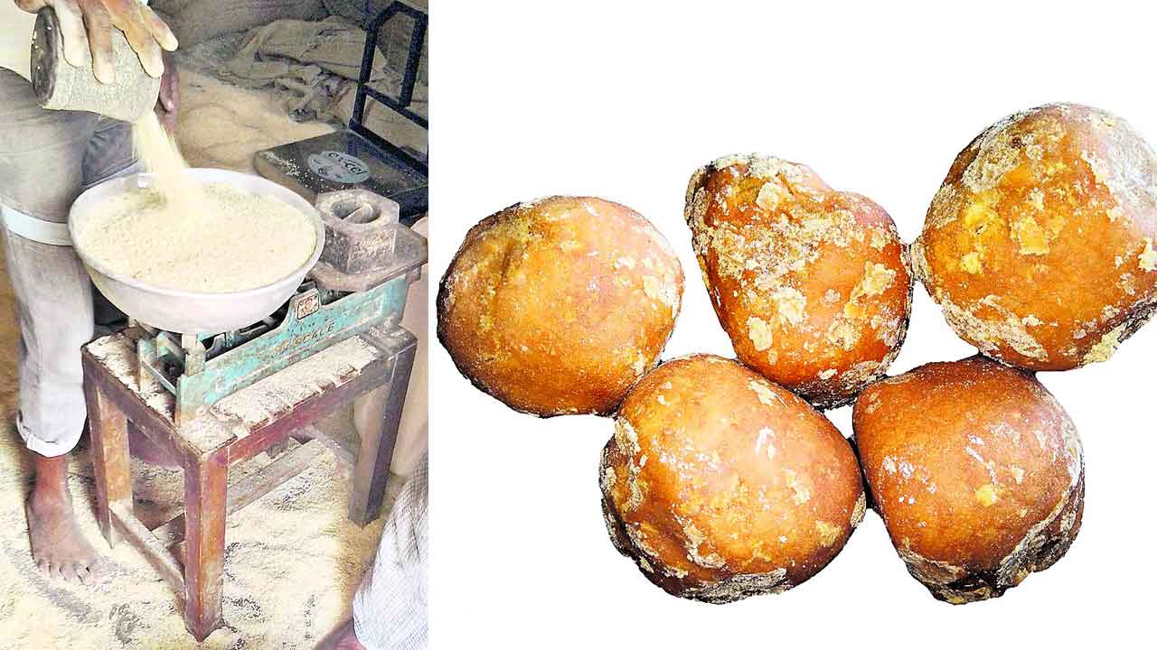 అటు బియ్యం..ఇటు నల్లబెల్లం