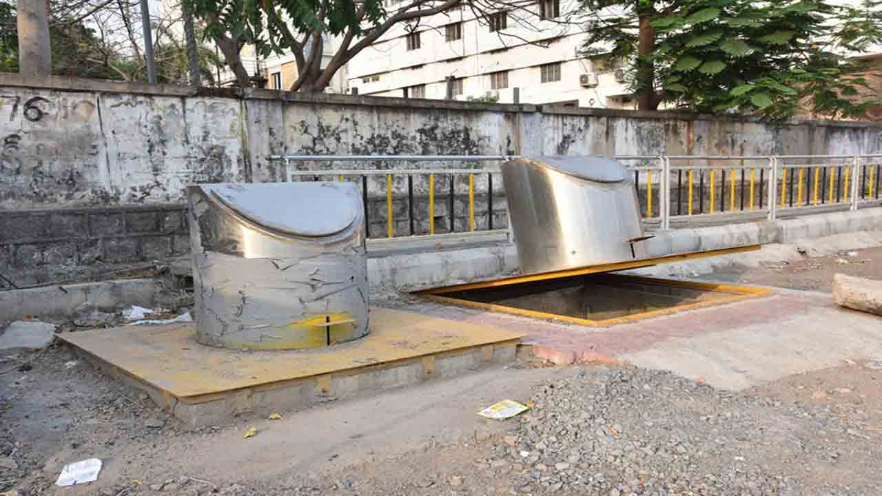 అండర్‌గ్రౌండ్‌ డంపర్‌ బిన్స్‌