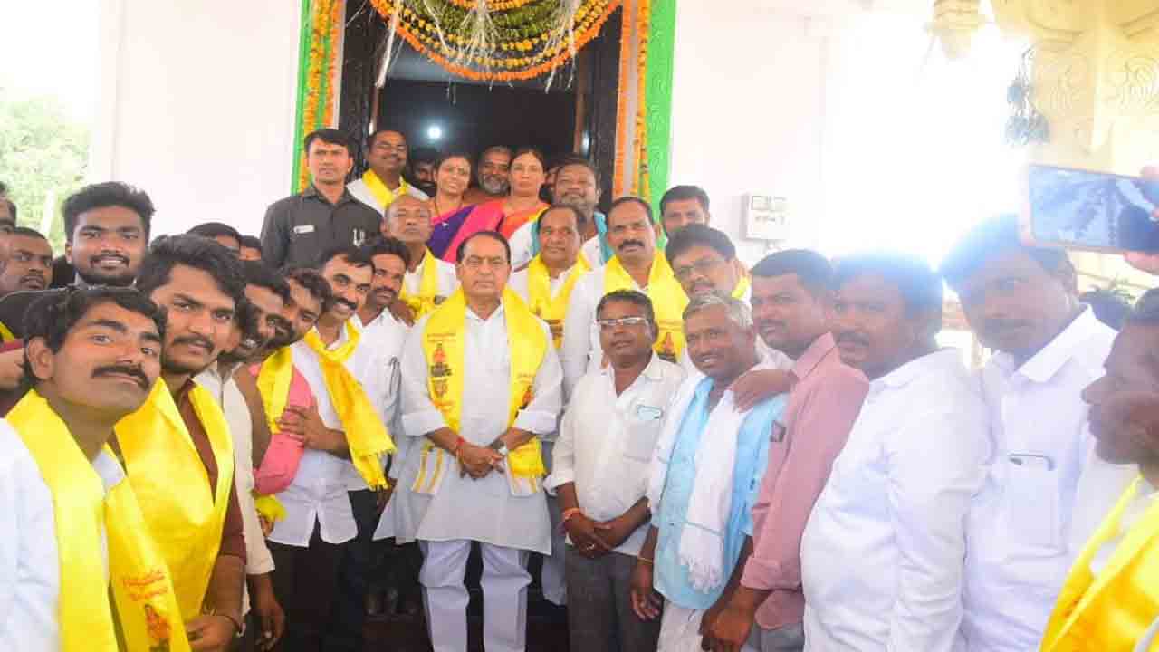 ఆలయాల అభివృద్ధికి సంపూర్ణ సహకారం