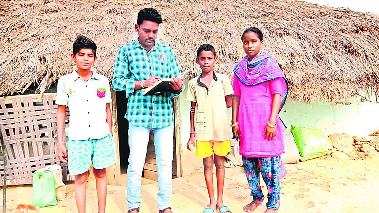 భవిత కేంద్రాలతోదివ్యాంగులకు భరోసా