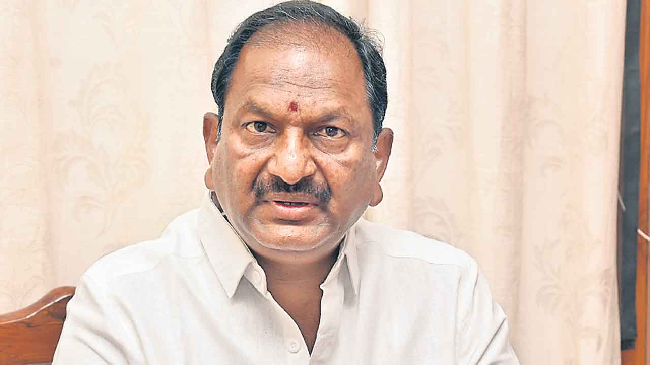 కేసీఆర్‌ను చూస్తే మోదీకి వణుకు: మంత్రి కొప్పుల