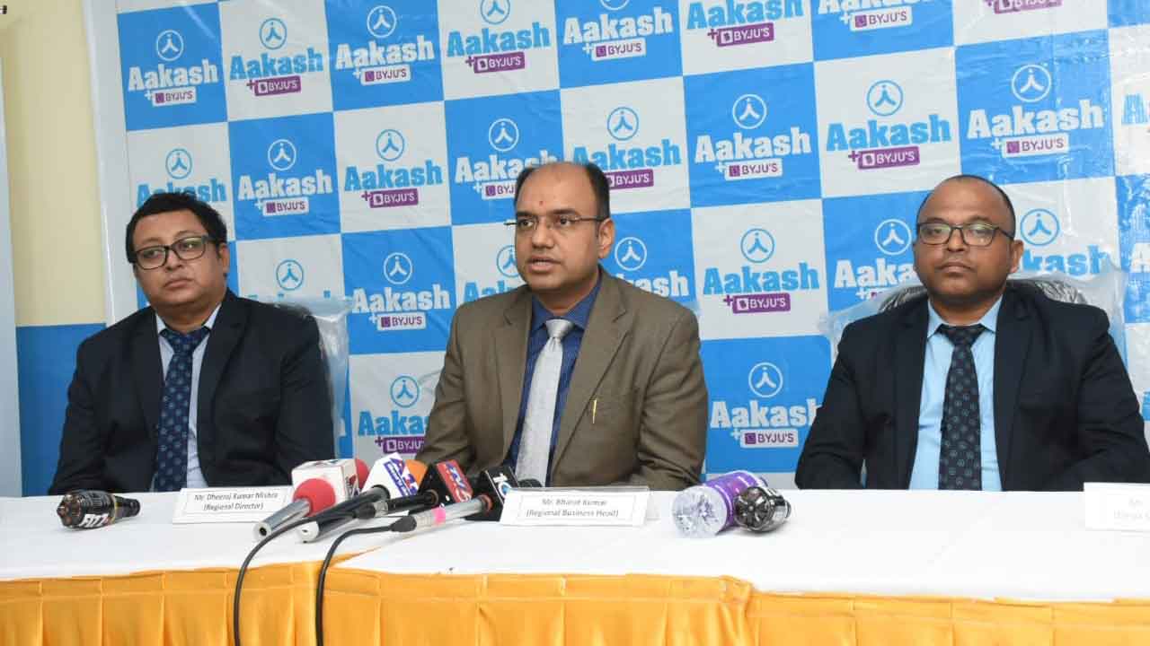 హైదరాబాద్‌లో ఆకాష్‌-బైజూస్‌ ఏడో క్లాస్‌రూం