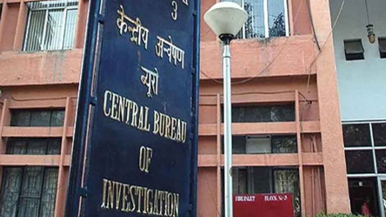 CBI Raids | విదేశీ విరాళాలు.. 40 చోట్ల సీబీఐ సోదాలు.. 10 మంది అరెస్ట్‌