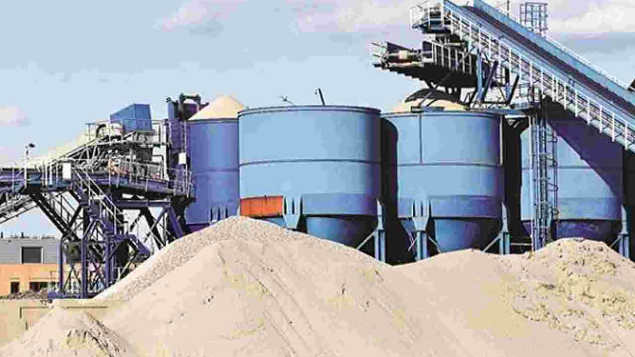 ఇండియా సిమెంట్స్‌ నష్టం 24 కోట్లు