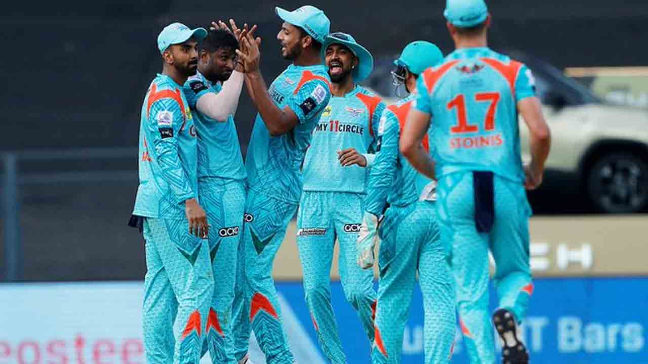 DC vs LSG | లలిత్ యాదవ్‌ని క్లీన్ బౌల్డ్ చేసిన రవి బిష్ణోయి.. ఆశలన్నీ పంత్‌పైనే!