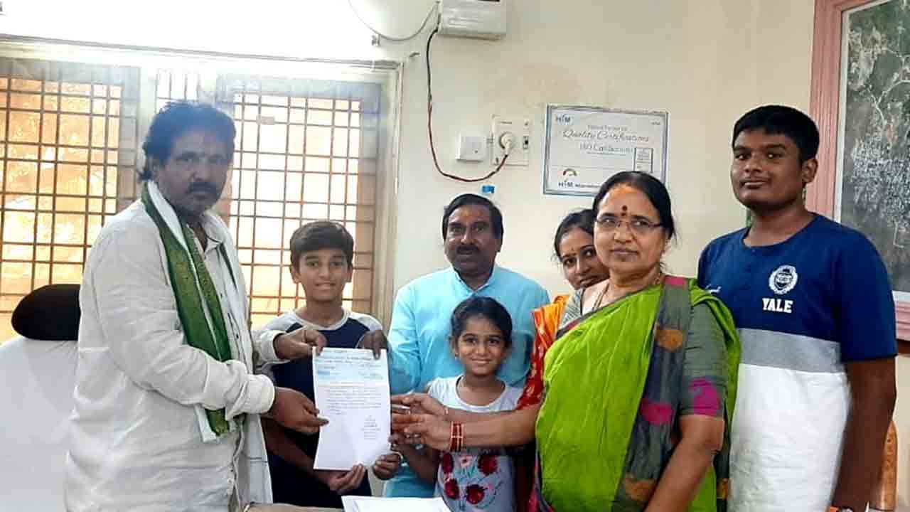 శ్రీశైల దేవస్థానానికి భక్తుల విరాళాలు