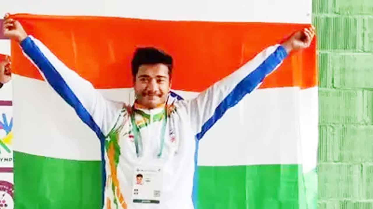 ధనుశ్‌ డబుల్‌ ధమాకా