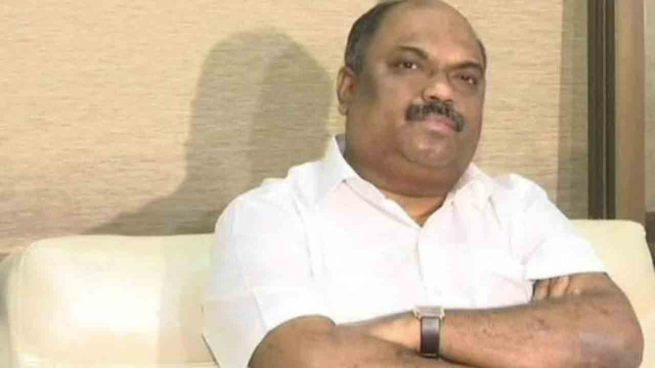 మనీలాండరింగ్‌ కేసు.. మహారాష్ట్ర మంత్రి అనిల్‌ పరబ్‌ ఇంటిపై ఈడీ దాడులు