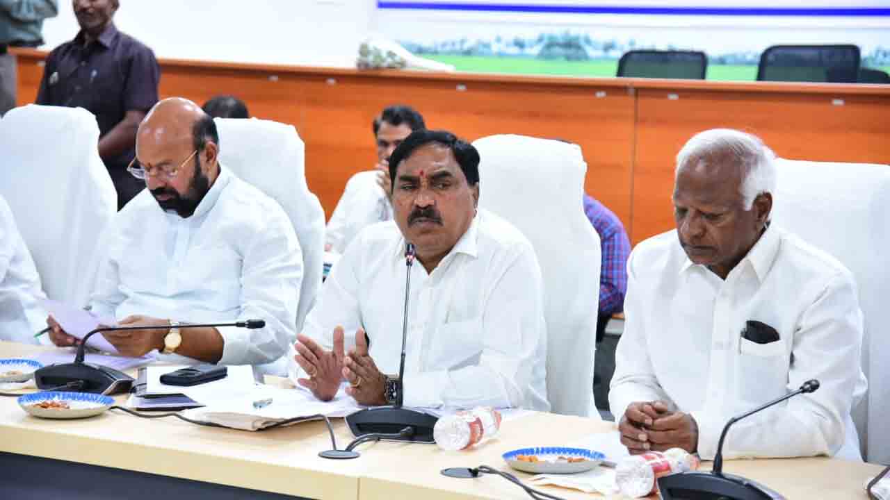 పల్లె ప్రగతిని విజయవంతం చేయాలి : మంత్రి ఎర్ర‌బెల్లి ద‌యాక‌ర్ రావు