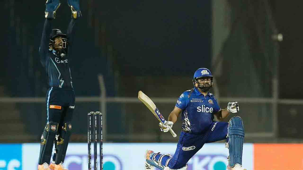 GT vs MI | మధ్యలో తడబడిన ముంబై.. గుజరాత్ టార్గెట్ ఎంతంటే?