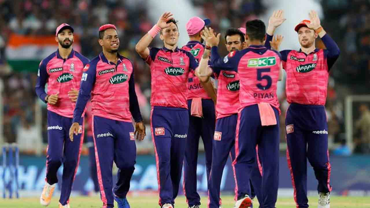 GT vs RR | రెండో వికెట్ కోల్పోయిన గుజరాత్.. వేడ్ కూడా అవుట్