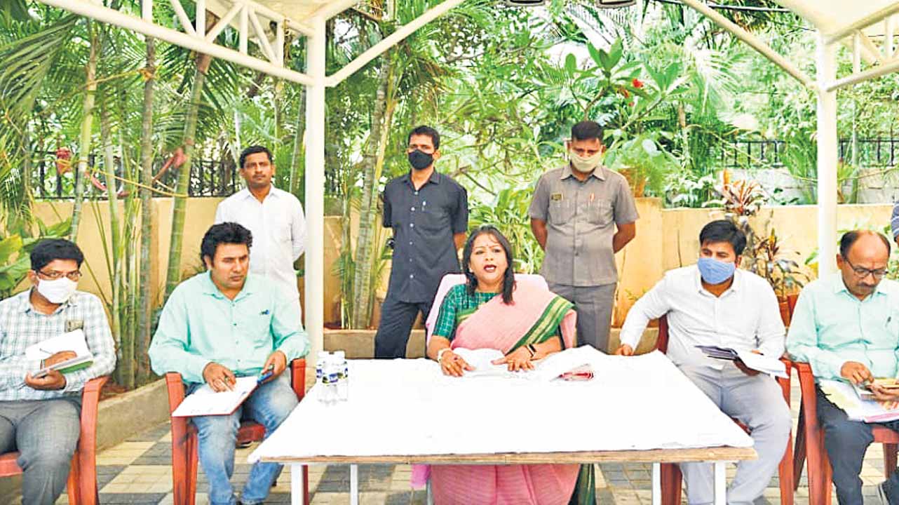 పట్టణ ప్రగతిని విజయవంతం చేయాలి