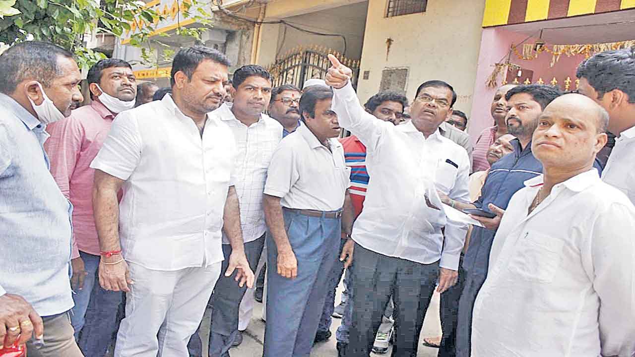 ప్రజా సమస్యల పరిష్కారమే ధ్యేయం