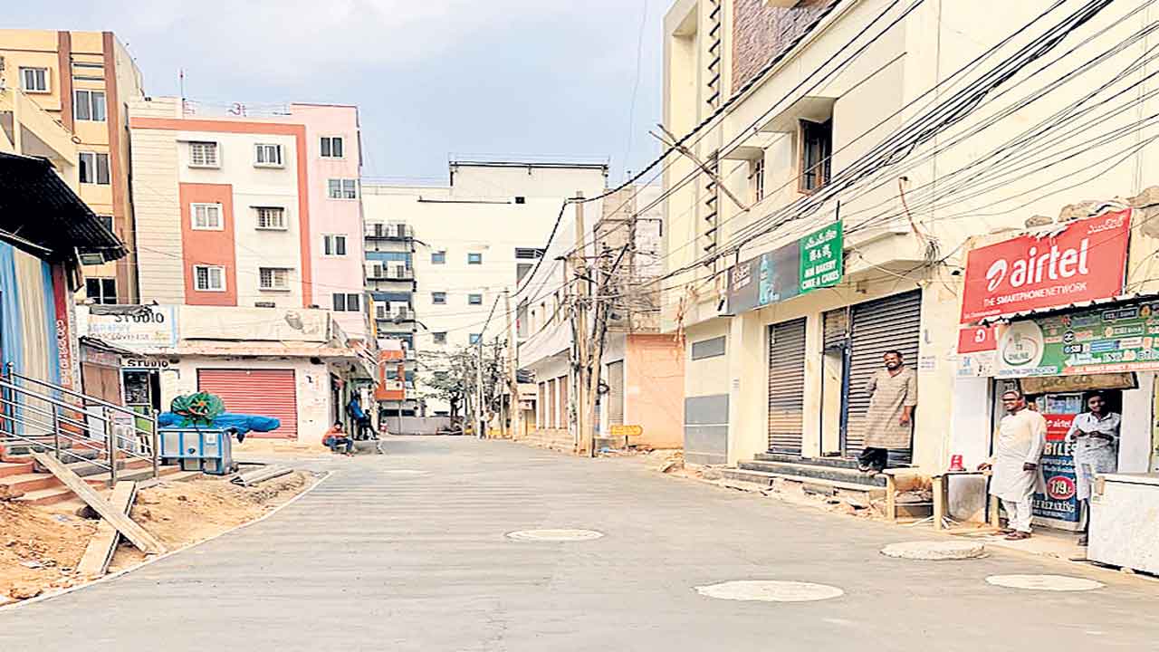 అంతర్గత రహదారులకు మహర్దశ