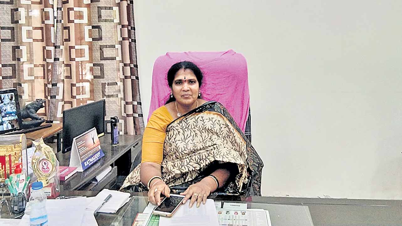 రూ. 65 లక్షలతో కొత్త పుస్తకాలు