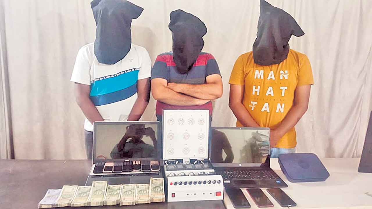 క్రికెట్‌ బెట్టింగ్‌ ముఠా అరెస్ట్‌