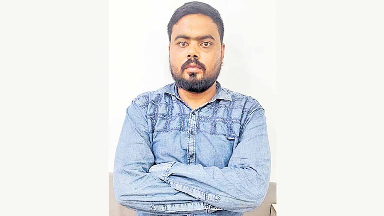 డెలివరీ బాయ్‌ ముసుగులో..గంజాయి సరఫరా