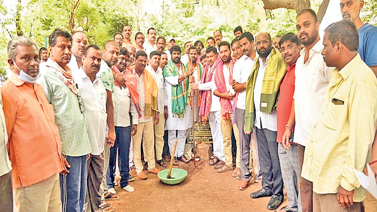 ఆరోగ్యంపై శ్రద్ధ చూపాలి