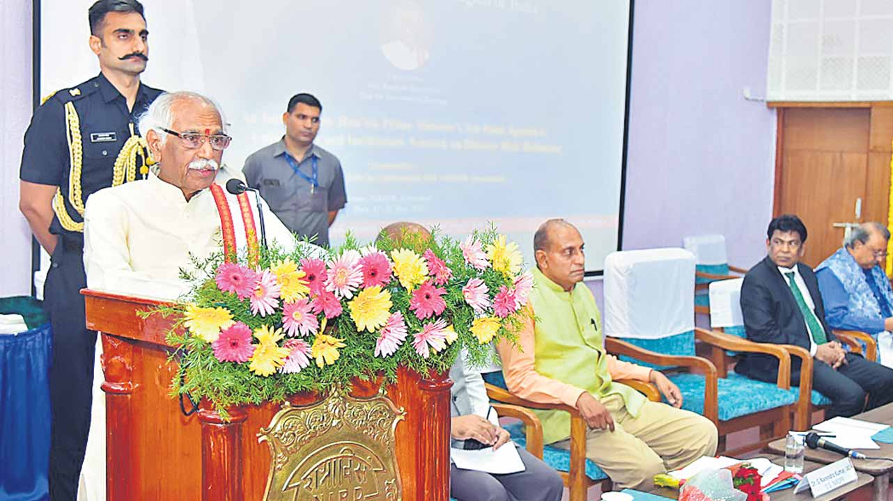 హరితహారం కార్యక్రమం భేష్‌