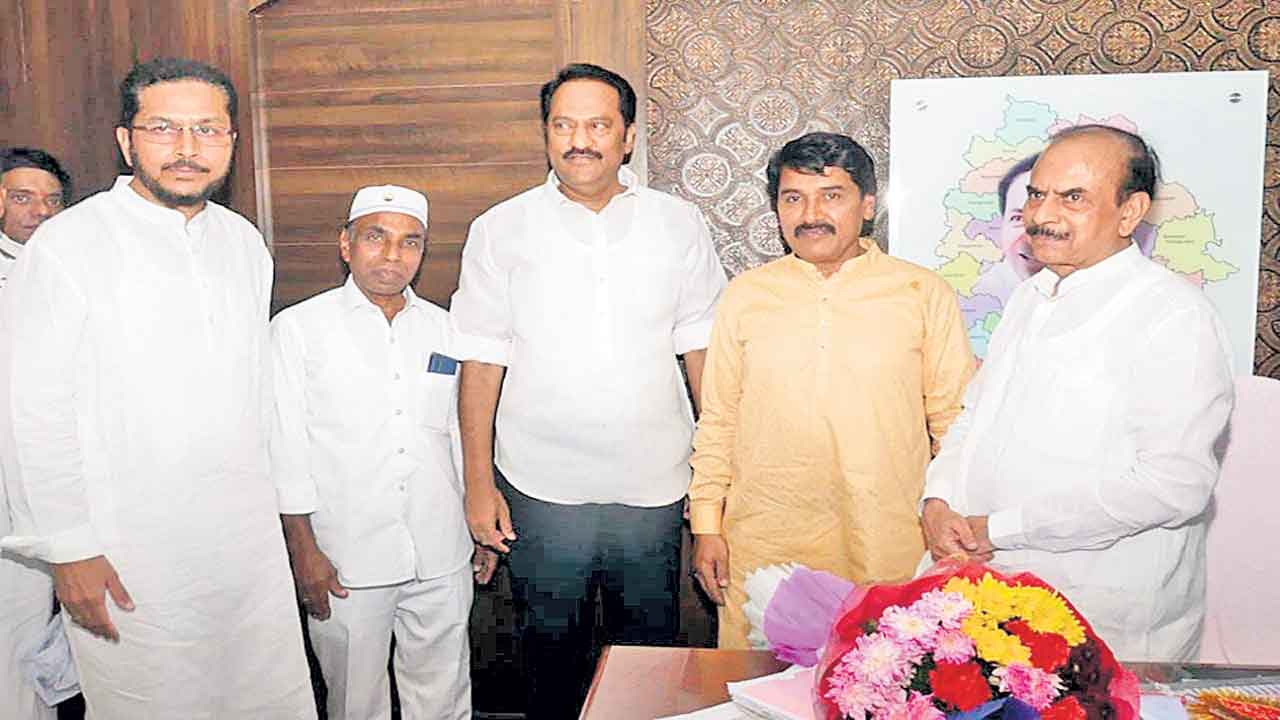 ఘనంగా రంజాన్