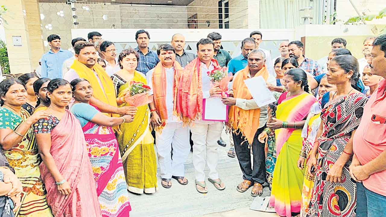 ప్రజాసమస్యలు పరిష్కరిస్తాం