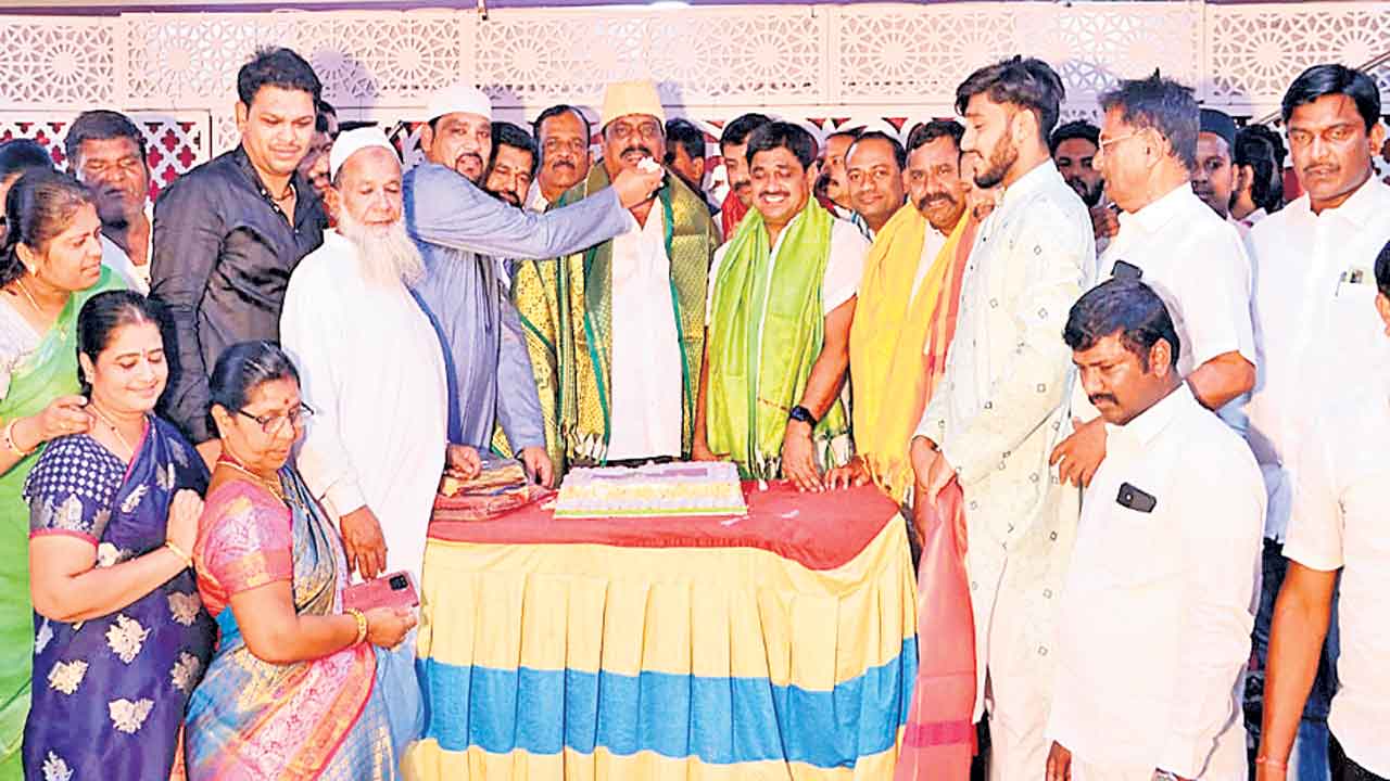 భక్తి శ్రద్ధలతో రంజాన్