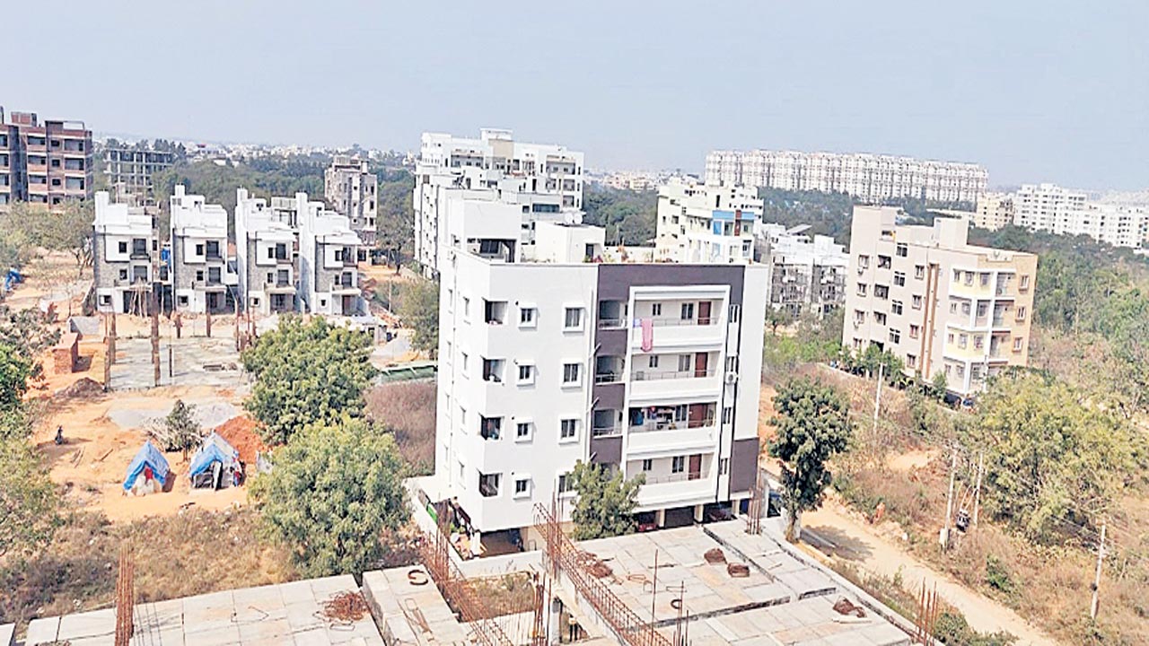 నూతన కాలనీలకు మంజీరా నీరు