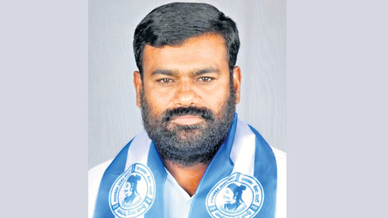 మోడీ గారు..మీ పార్టీలో వారసులు లేరా?