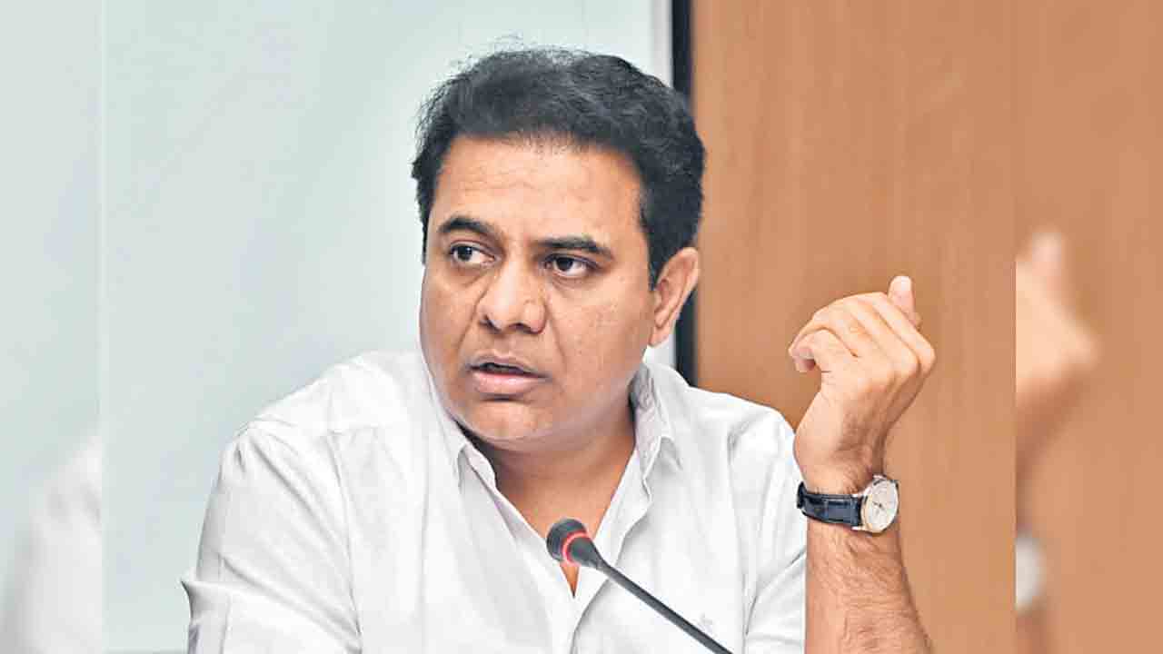 నేతన్నను నిట్టనిలువునా ముంచిందే మోదీ ప్రభుత్వం