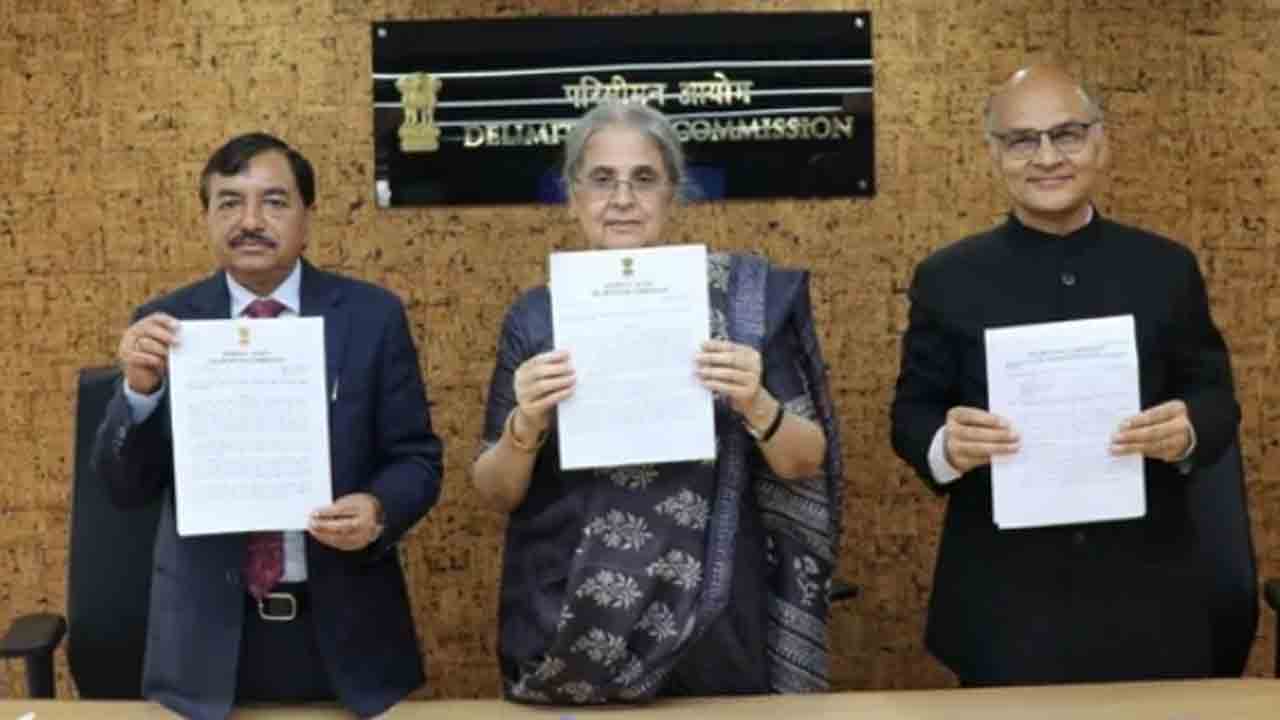 జమ్ముకశ్మీర్‌ డీలిమిటేషన్ ప్రక్రియ పూర్తి… తుది నివేదికపై సంతకం చేసిన కమిటీ