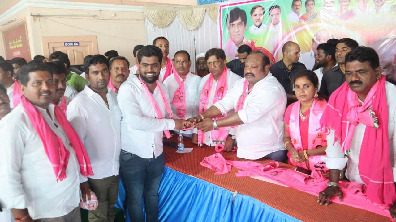 టీఆర్‌ఎస్‌కే ఓటడిగే హక్కు ..