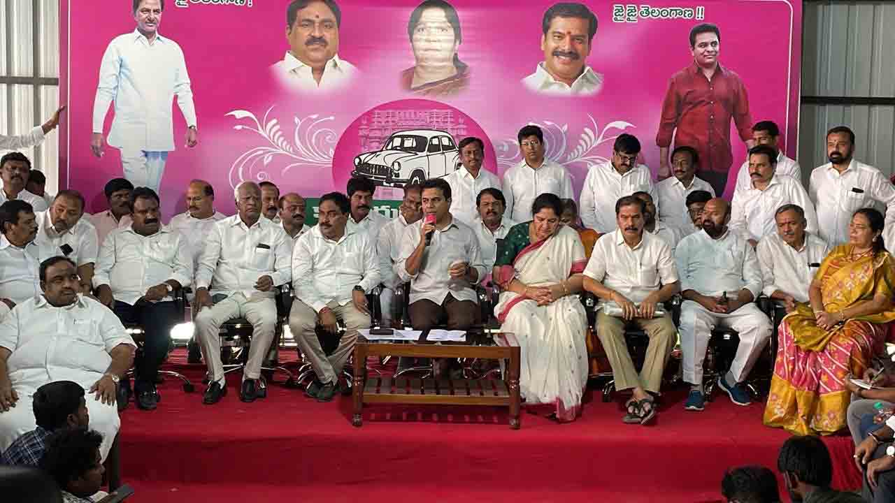 సాఫ్ట్‌వేర్ రంగంలో వ‌రంగ‌ల్‌కు ఉజ్వ‌ల‌మైన భ‌విష్య‌త్ : మంత్రి కేటీఆర్