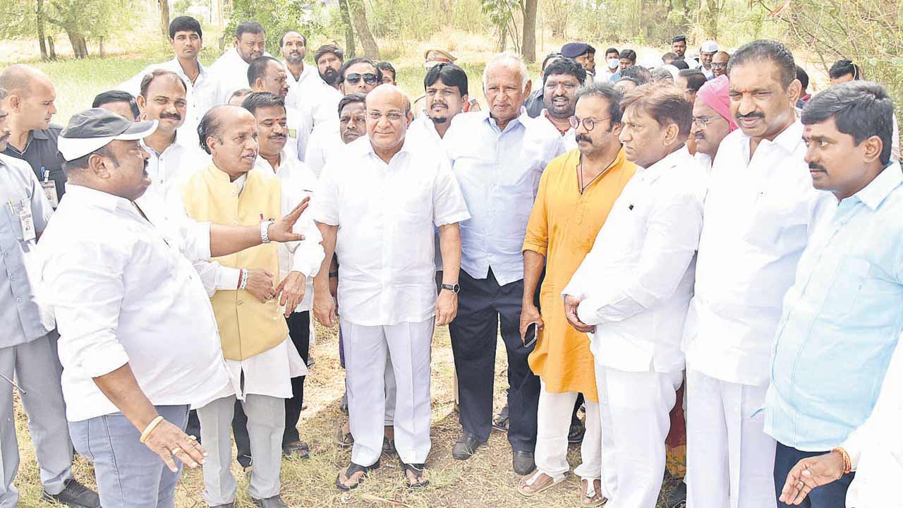 అద్భుతంగా వేంకటేశ్వరస్వామి ఆలయ నిర్మాణం