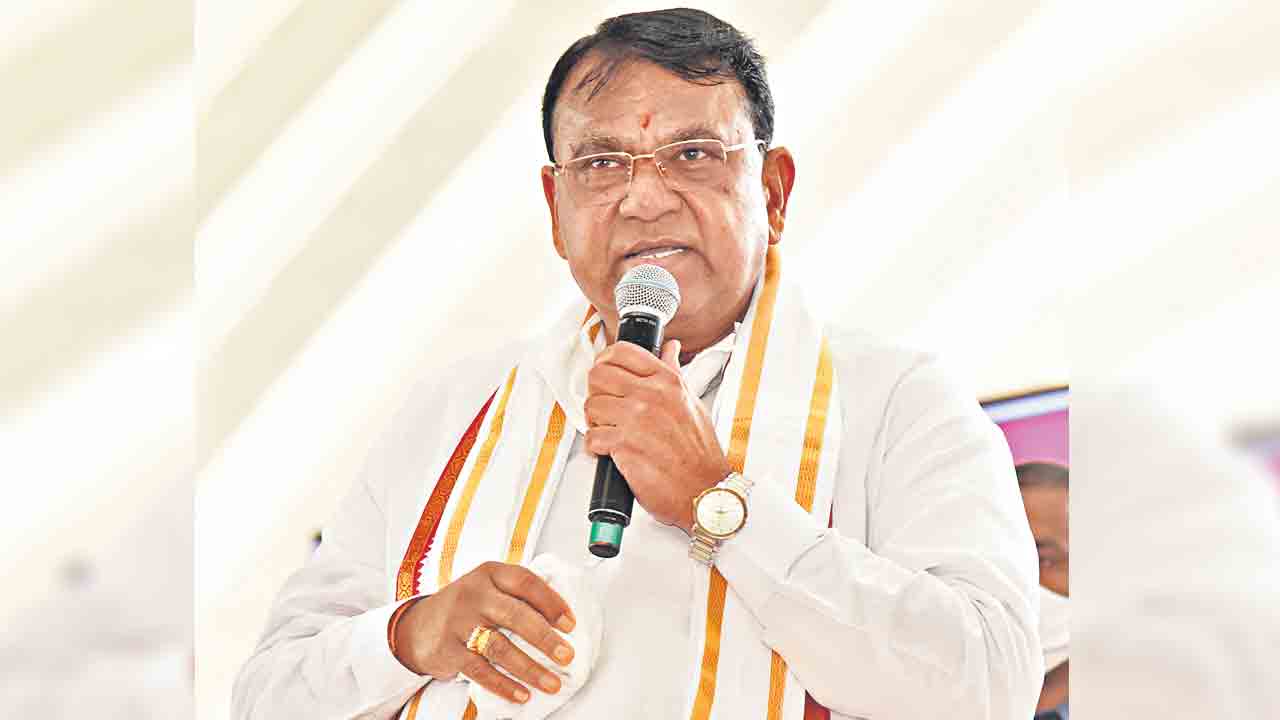 ఆత్మీయ సమ్మేళనాలతో వ్యాపార రంగ అభివృద్ధి