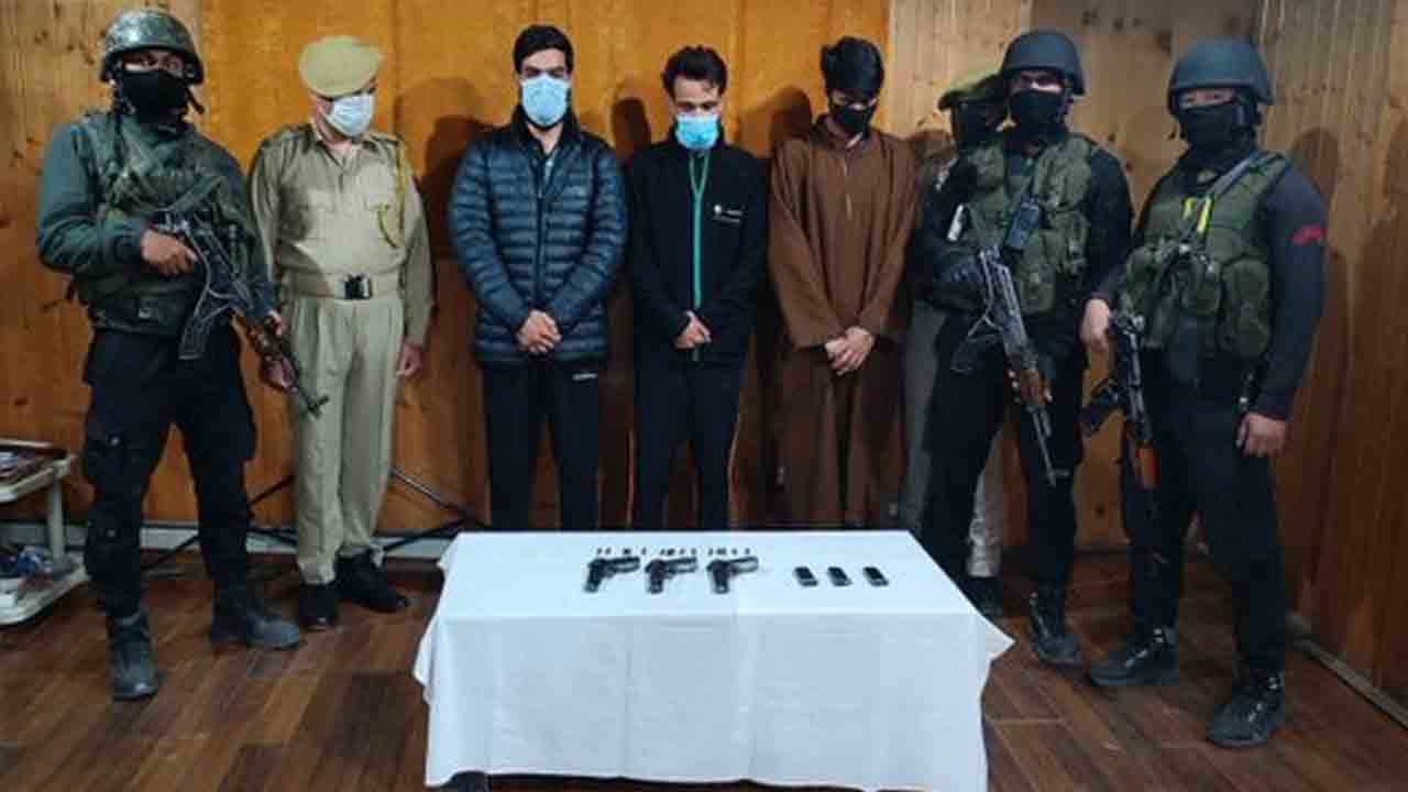 జ‌మ్మూక‌శ్మీర్‌లో ల‌ష్క‌రే తోయిబా మాడ్యూల్‌ను ఛేదించిన పోలీసులు